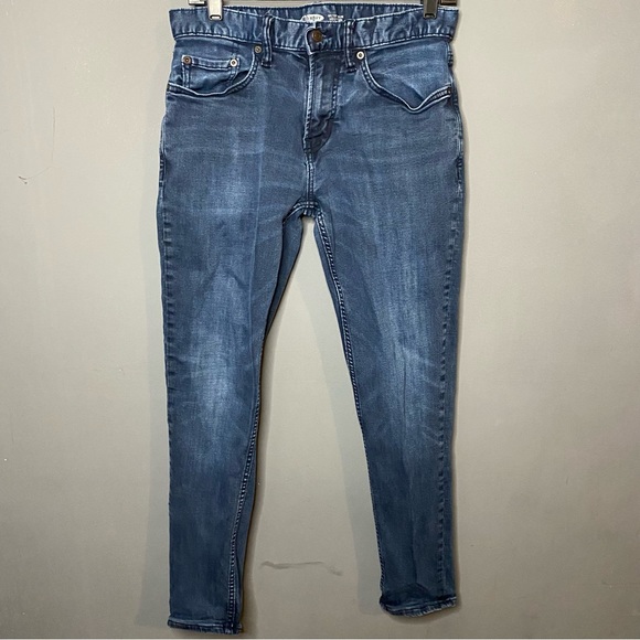 Old Navy Other - Old Navy Relaxed Slim Built in Flex Jeans